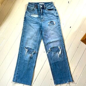 Pacsun 90s boyfriend jeans. Size 23. Raw hem. 26” inseam.